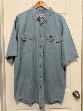 Vintage Carhartt Men’s Light Wash Short-Sleeve Denim Button Down